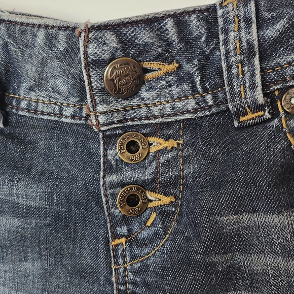 Guess jean shorts - Picture 5 of 6